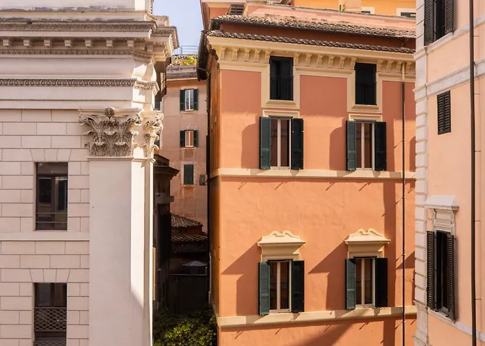 Daire Spiriti 2, Piazza Di Pietra *